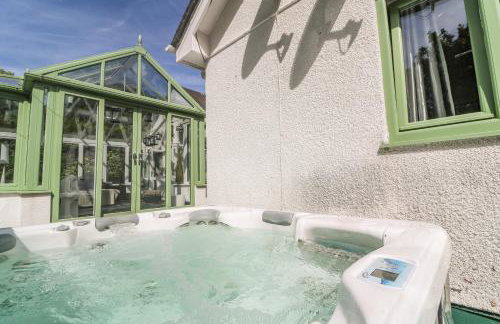 Cornerstone - Photo 2