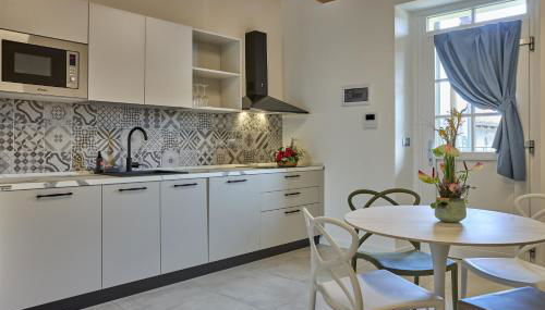 Via Ai Portici Suite - Photo 5