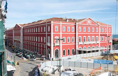 Alfama the city and the river - Foto 8
