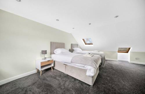 Stylist and Cosy 2 bed Apartment LongStay Parking Sleeps 4 WiFi - Foto 15