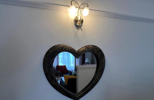 Large Family-Friendly 2BD Glastonbury Retreat, Sleeps 5 - Foto 8