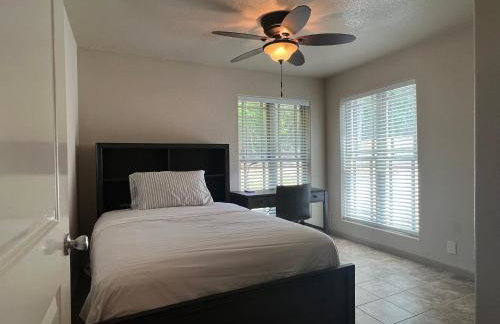 Lakefront Oasis with Private Boat Dock on Lake Palestine - Foto 17