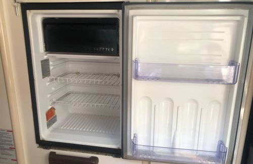 Private and cozy RV, direct bus to NYC Manhattan only 2 blocks away, MetLife Stadium FIFA World Cup 25 minutes away - Foto 10