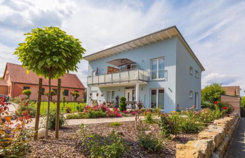 Zur Frankenhöhe - Foto 1