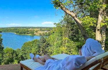 Zloty, a Skromny - ogrodzony domek z jacuzzi i widokiem na jezioro - Foto 38