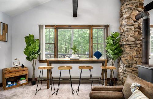 River Access Cabin w Hot Tub Kayaks WiFi Grill - Photo 13