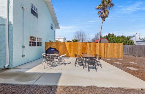 Welcome to Dolphin Fun A! Brand NEW Duplex! Walk to the Beach! - Foto 38