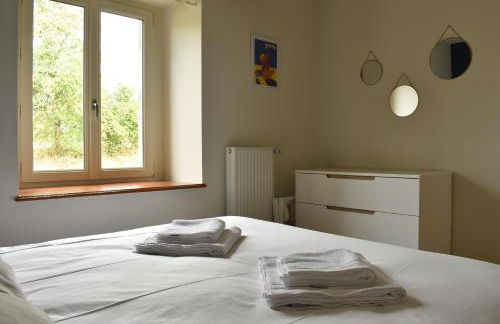 Gîte La Mancellière - Maison familiale 12-15 pers, grand jardin, jeux & pétanque - Pleine nature - Foto 19