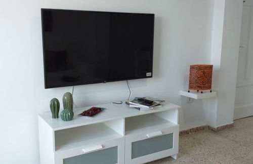 CÉNTRICO Y AGRADABLE PISO EN SANTA CRUZ DE TENERIFE - Foto 2