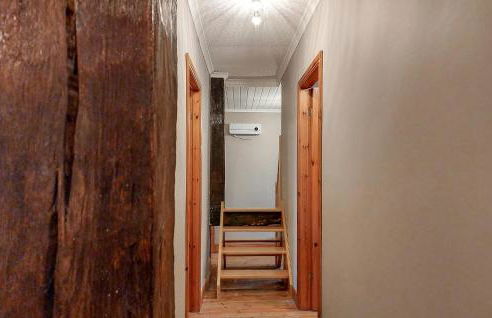 4 Bedroom Stunning Home In Hambers - Photo 9