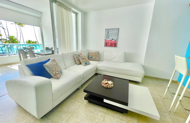 Marbella 2bedroom Beachfront Apartment - Photo 8
