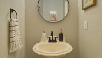 Spacious Family Gem, Close to Lake, Hot Tub - Foto 5, Other