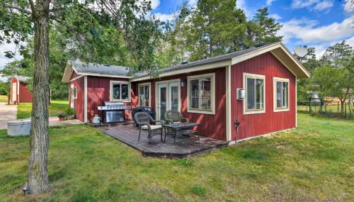 Lakefront Solon Springs Cabin with Private Dock! - Foto 3