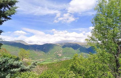 Beautiful Home In Preci With Wifi - Foto 10