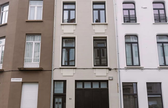 Charming House in the City of Antwerp With Parking - Foto 34