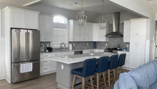 New Construction Bay Side 4 Bedroom - Foto 2