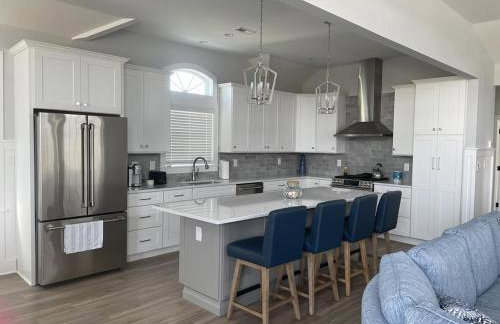 New Construction Bay Side 4 Bedroom - Foto 2