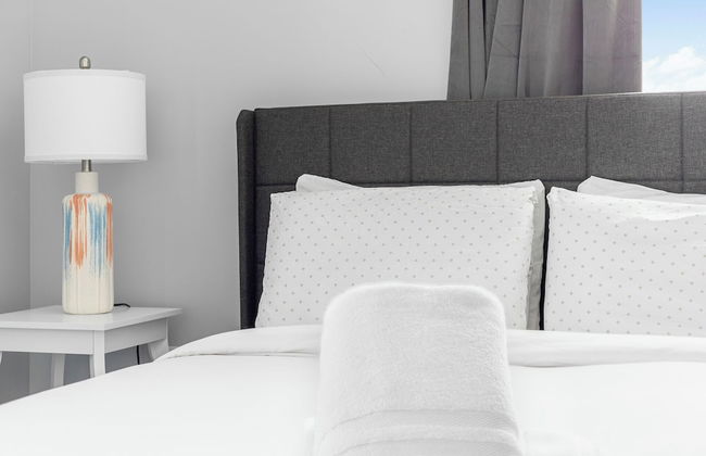 Furnished Apartments near Encore Boston - Photo 42