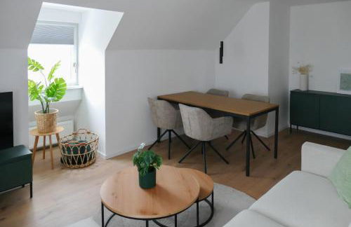 Modernes, zentrales Apartment mit Boxspringbett und Waschmaschine - Foto 5