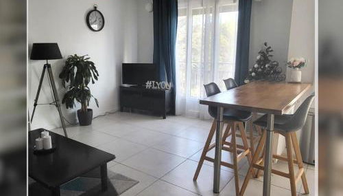 Appartement Tassin Centre - 15' de Lyon - 1 Parking - Foto 5