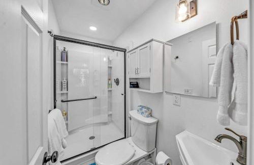 Tahoe Retreat with Decks and Separate Studio - Foto 27