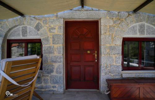 Panorama - Unique Beachfront Stone House in Alipa-Mani - Foto 25