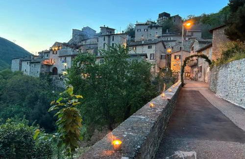 Appartamento Storico a Valle San Martino di Spoleto - Foto 1