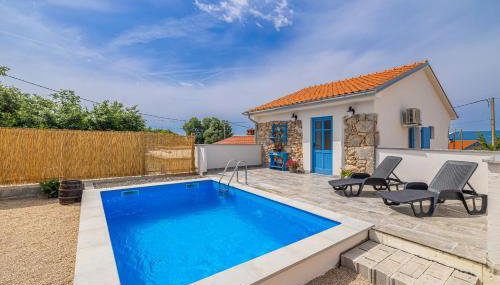 Holiday house KUNTENTA with pool and jacuzzi - Foto 4, sunbed