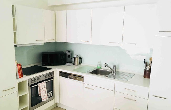 Large Retro Chic Flat 100m2 in City Center - Parking - Foto 10