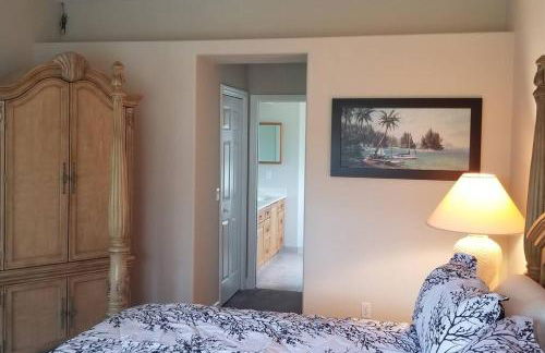 Black Diamond Beauty with Concierge Service - Photo 5