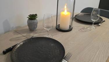 Cocon Jacuzzi privatif - proche Le Mans - Foto 5