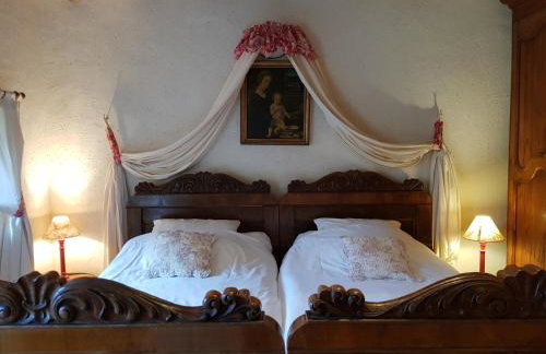 Château de Salvert - 4 Gîtes - 32 personnes - Foto 35