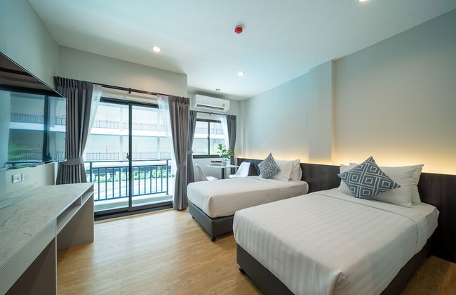 College Haus - Photo 13