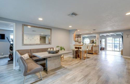 St Pete Vacation Rental Private Pool and Water View - Foto 7