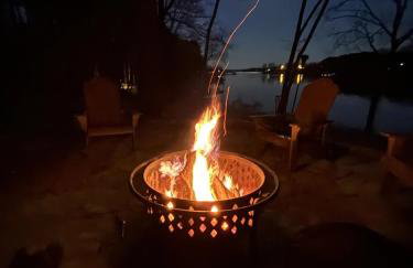 Cottage on Cypress Bay near Paris Landing State Park - Foto 34