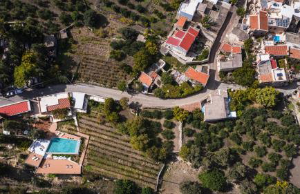 Nassibe Estate - Photo 72