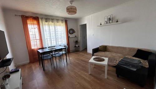 Large 3 bedroom cozy apartment - Foto 4