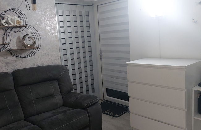 Charming 2-bed Apartment in Eastleigh - Foto 5