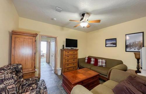 1BR 1BA for 5 Close to Outdoor Activities - Foto 7