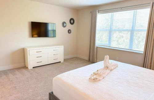 TR1459SL - Brand new Star Wars property with pool - Foto 13