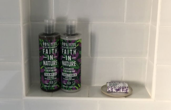 Cotswold Lodge - Photo 5