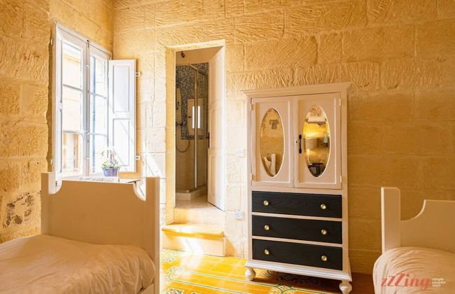 A Stunning Gozo Farmhouse With a Large Pool - Foto 8