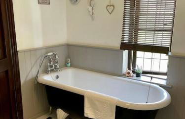 Outstanding 6 Bedroom House Cotton End, Bedford - Foto 55