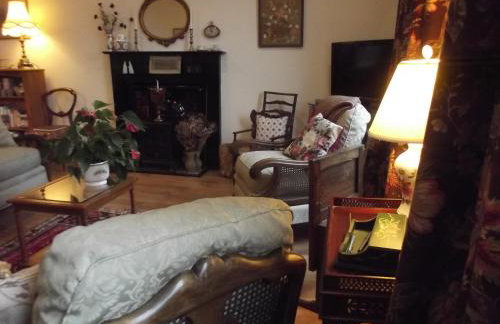 The Apartment of Antiquity - Photo 16