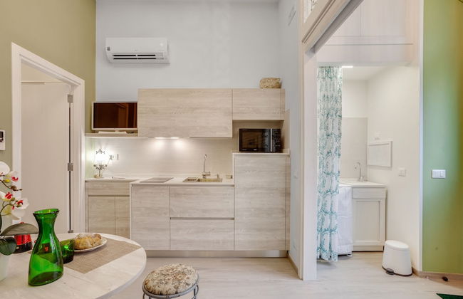 MADAME BARI' Apt a step from the sea - Foto 7