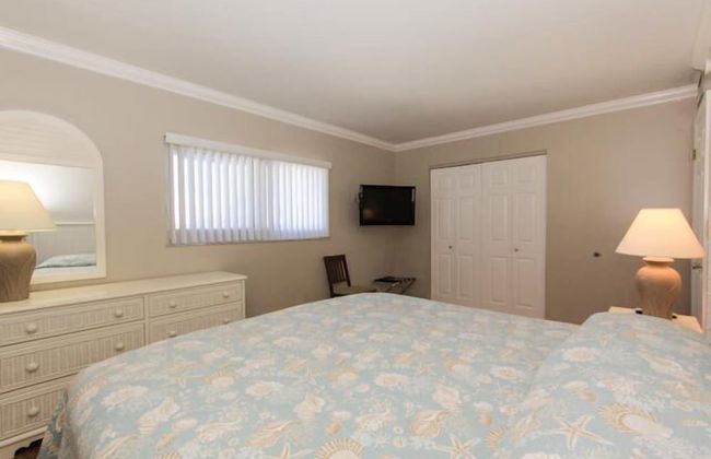 Gulfview Manor Resort - Photo 7