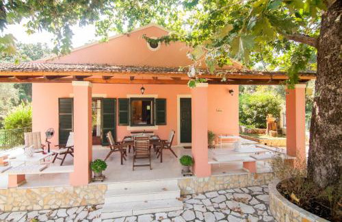 Villa Magia - Photo 1