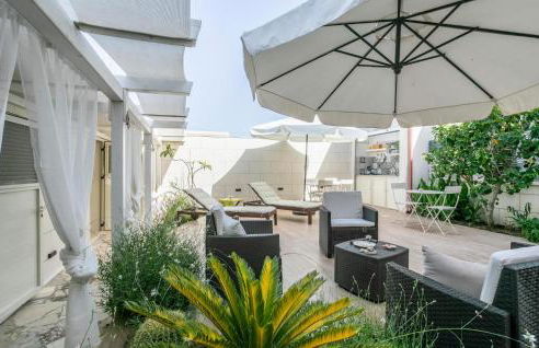 Nice Home In Punta Braccetto - Foto 1