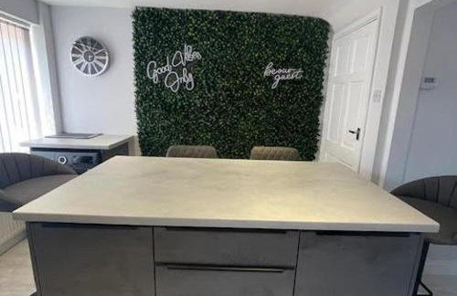 Home from Home-Family&Contractor Friendly-Sleeps 7 - Foto 17