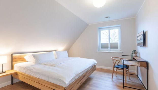 Moderne Doppelhaushalfte in Niebull - Foto 2, Habitación